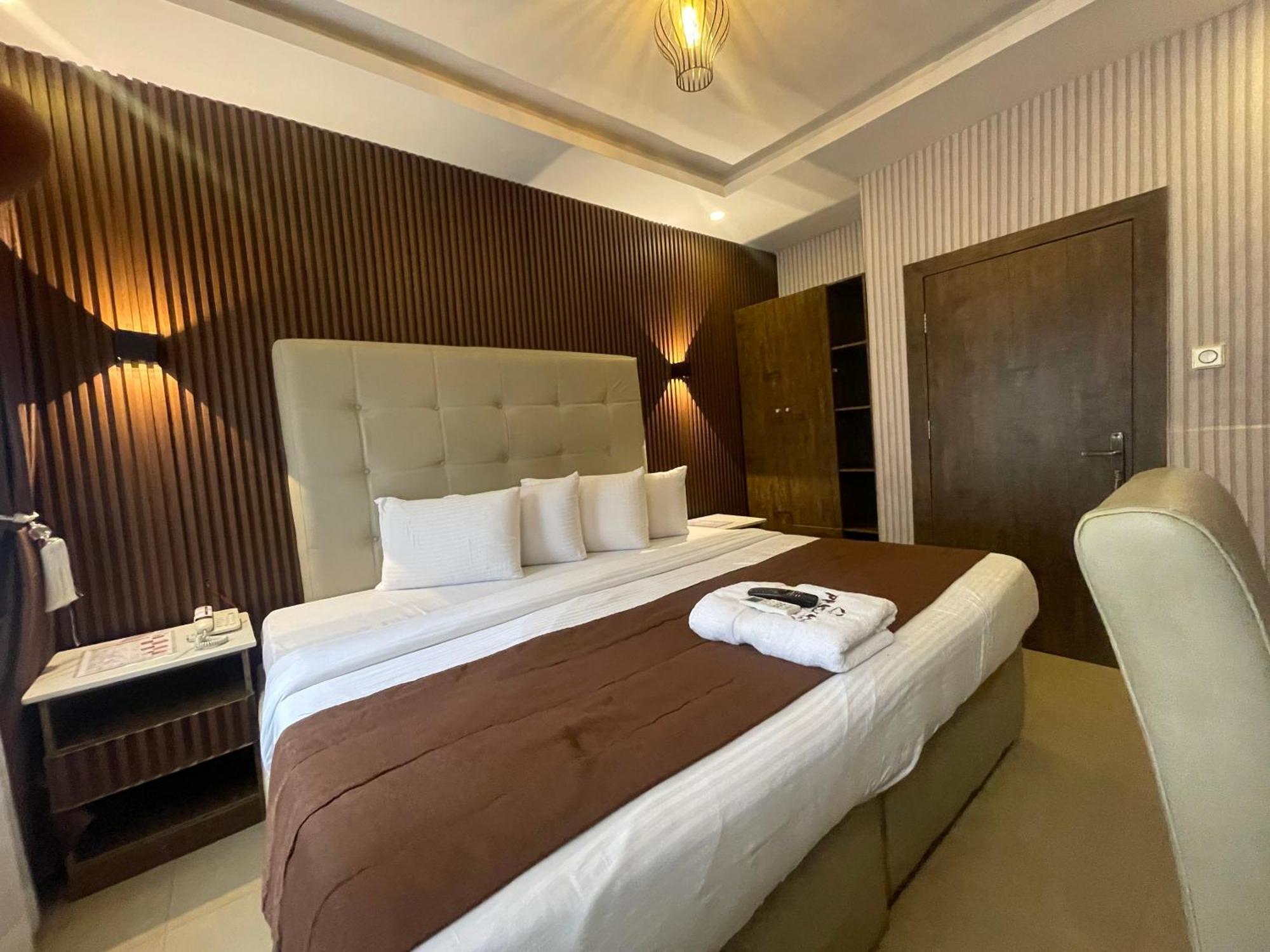 Presken Hotel @Villa Ikeja Exteriér fotografie