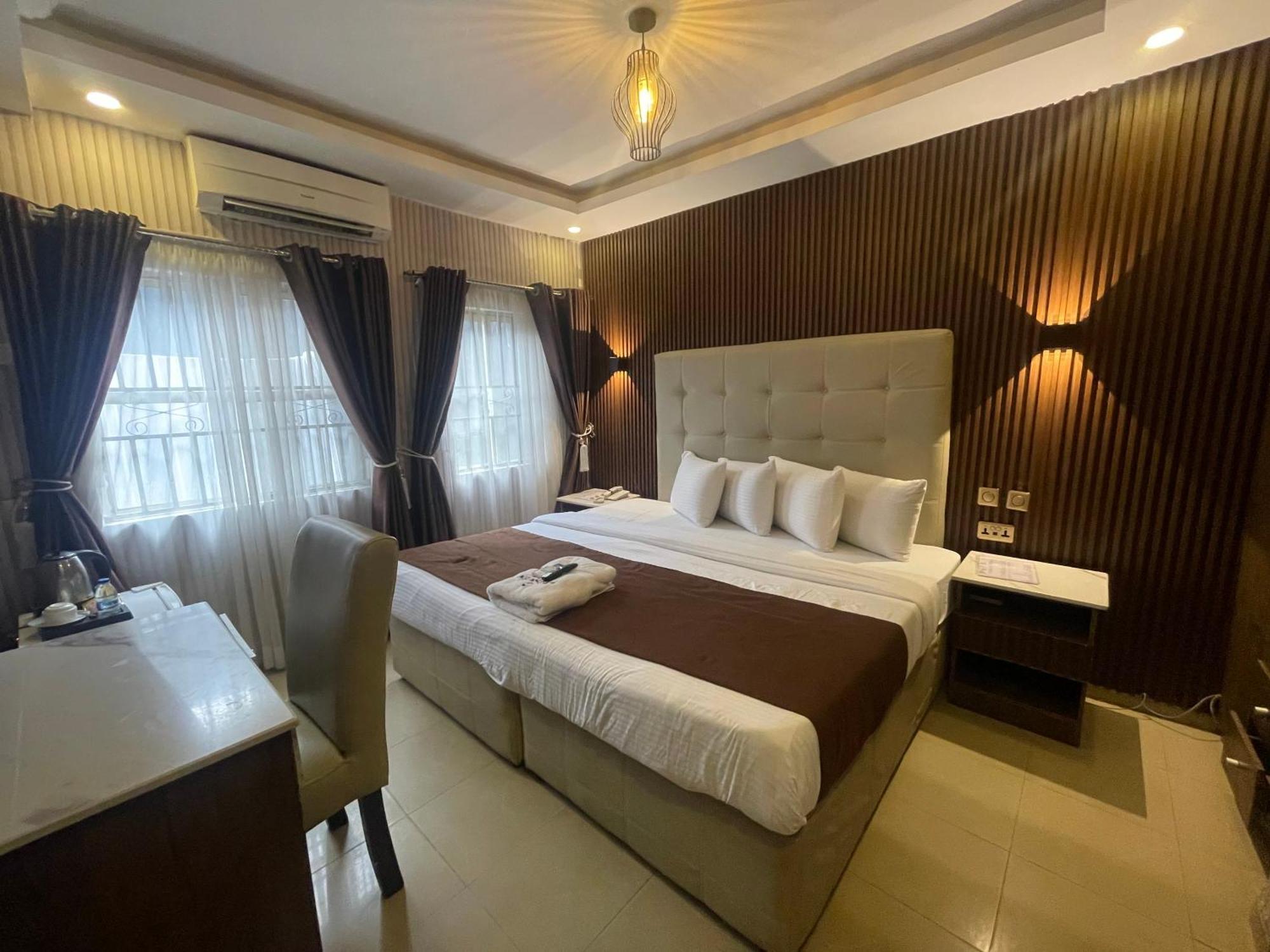 Presken Hotel @Villa Ikeja Exteriér fotografie